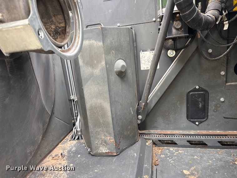 image for item FB6756 2023 Claas Jaguar 990 forage harvester