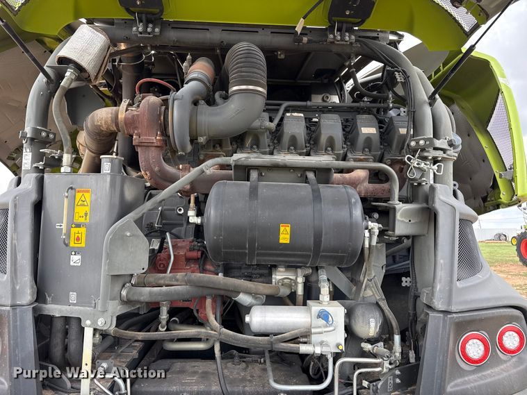 image for item FB6756 2023 Claas Jaguar 990 forage harvester