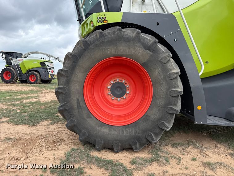 image for item FB6756 2023 Claas Jaguar 990 forage harvester