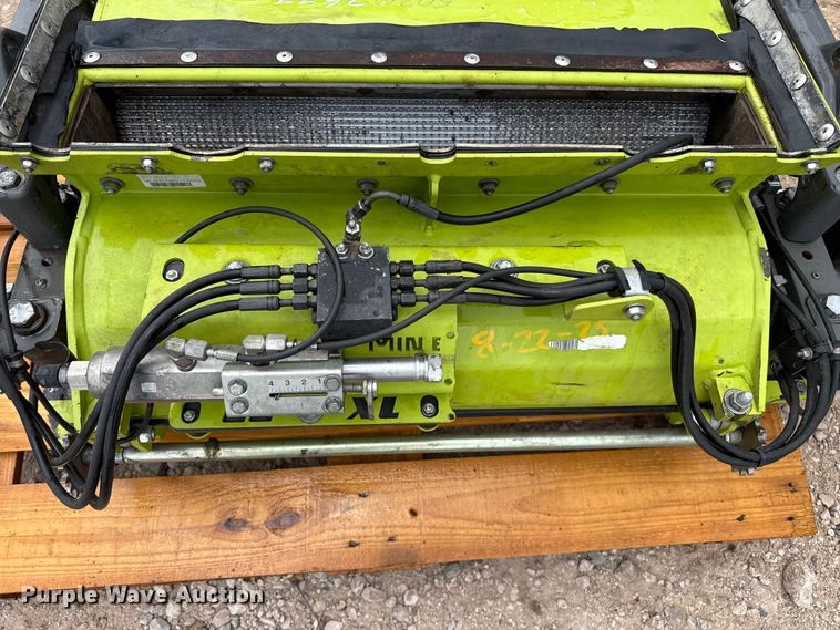 image for item FB6756 2023 Claas Jaguar 990 forage harvester
