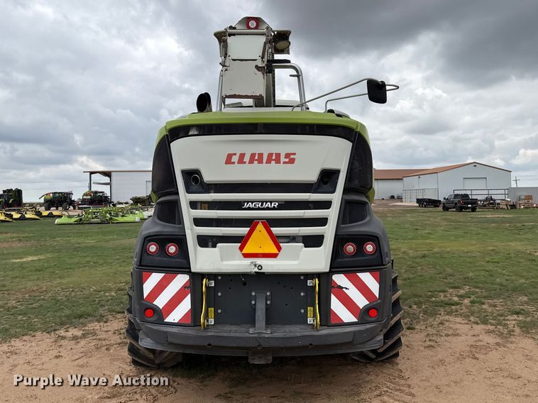 image for item FB6757 2018 Claas Jaguar 980 forage harvester