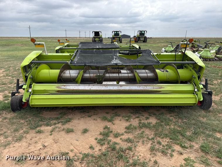 image for item FB6758 Claas 380 pickup head