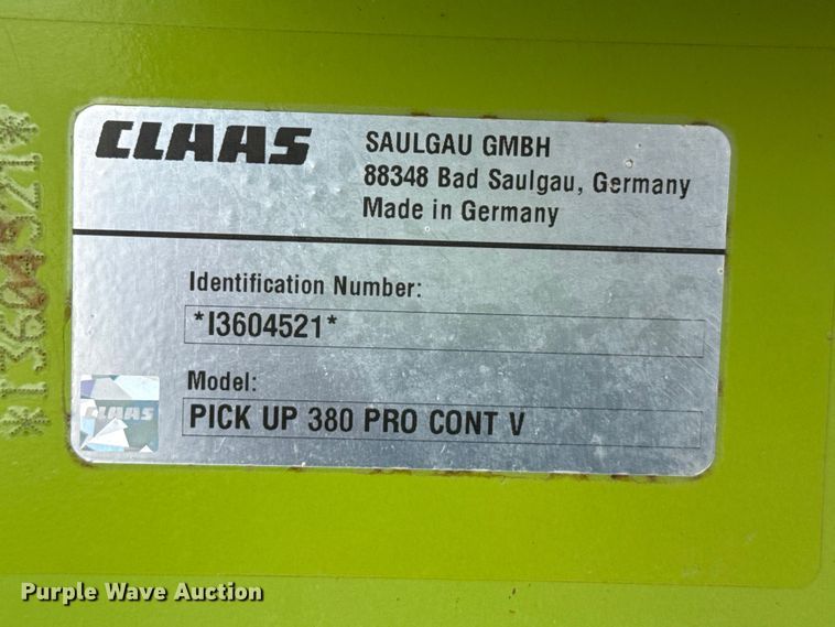 image for item FB6758 Claas 380 pickup head