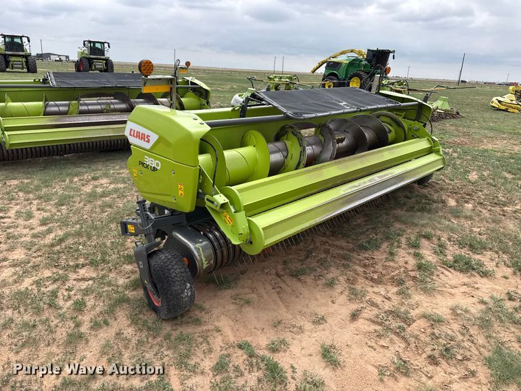 image for item FB6759 Claas 380 pickup head