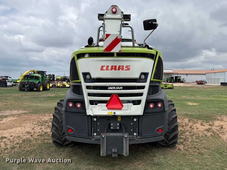 image for item FB6762 2023 Claas Jaguar 990 forage harvester