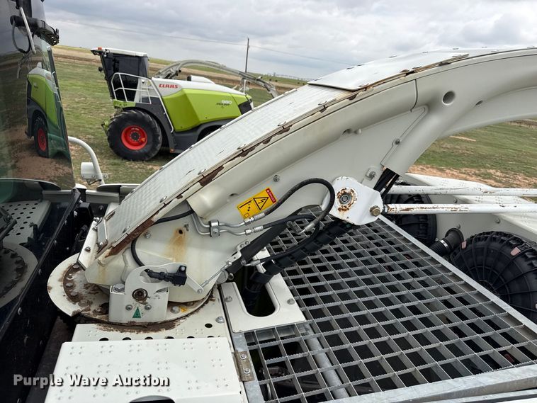 image for item FB6762 2023 Claas Jaguar 990 forage harvester