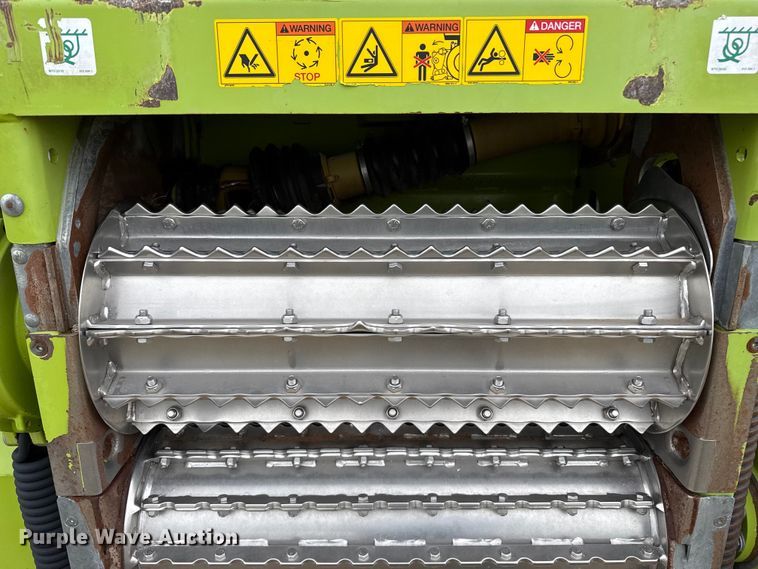 image for item FB6762 2023 Claas Jaguar 990 forage harvester
