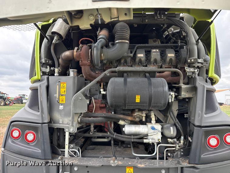 image for item FB6762 2023 Claas Jaguar 990 forage harvester