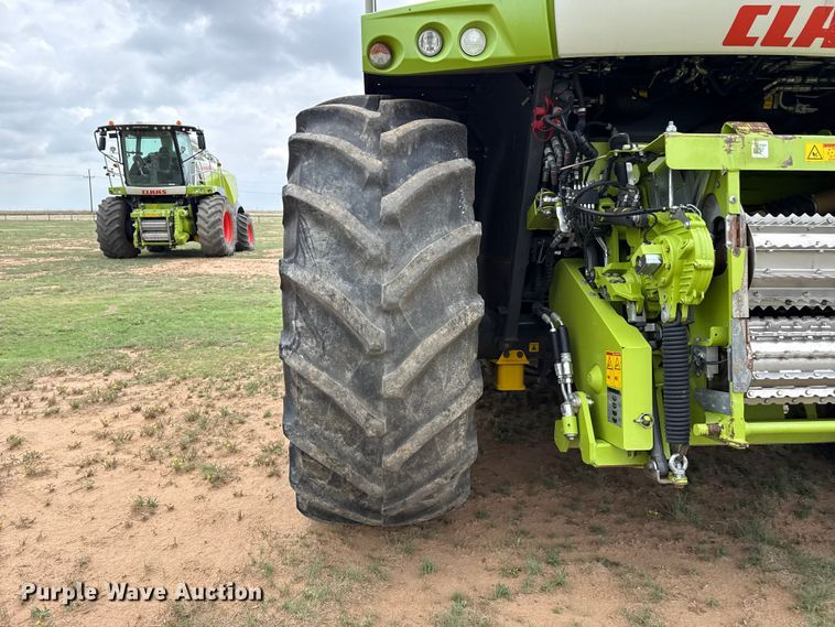image for item FB6762 2023 Claas Jaguar 990 forage harvester