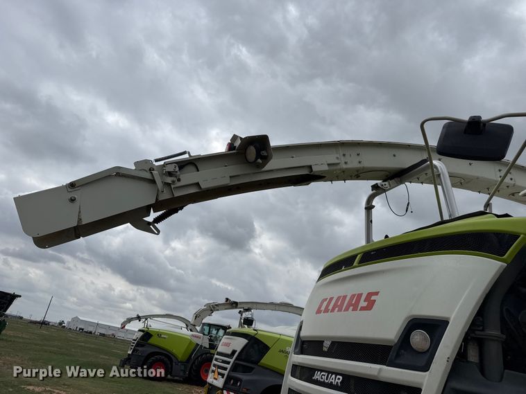 image for item FB6763 2020 Claas Jaguar 990 forage harvester
