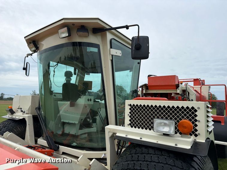 image for item FB8171 2013 Trebro AutoStack II sod harvester