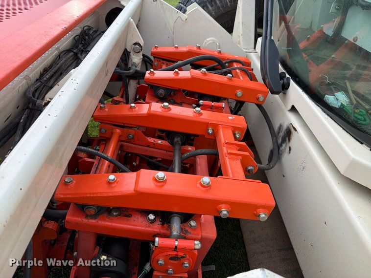 image for item FB8171 2013 Trebro AutoStack II sod harvester