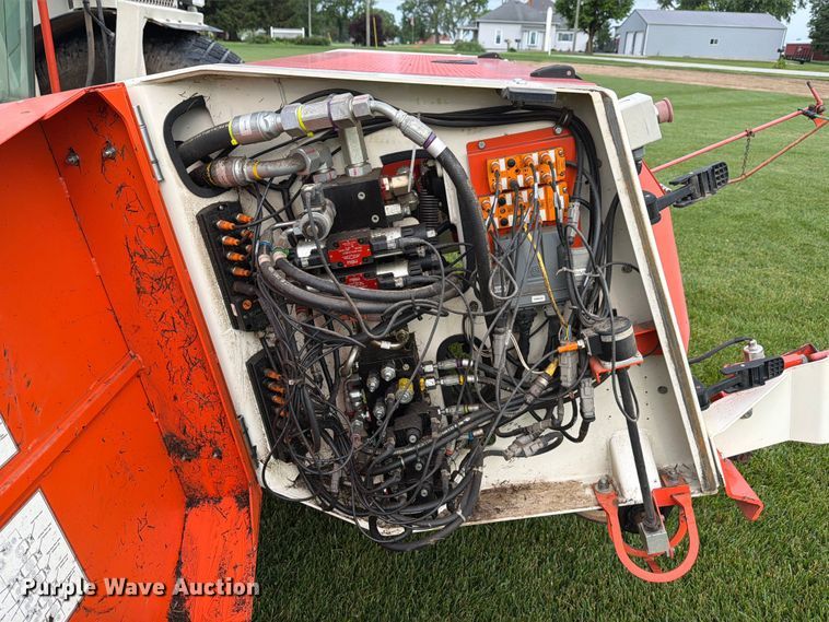 image for item FB8171 2013 Trebro AutoStack II sod harvester