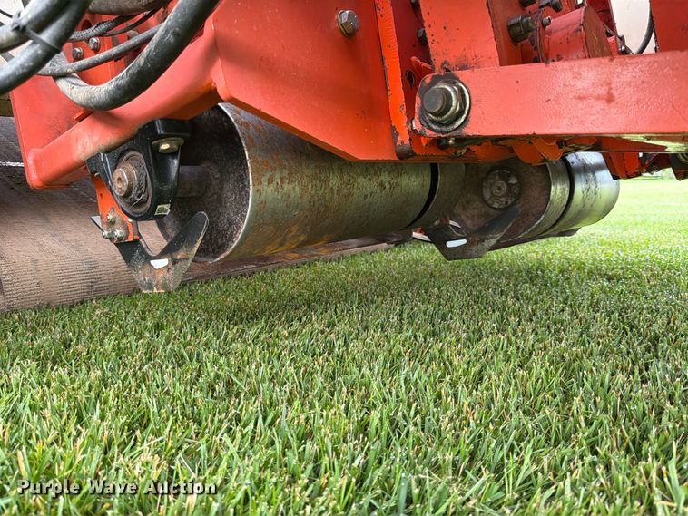 image for item FB8171 2013 Trebro AutoStack II sod harvester