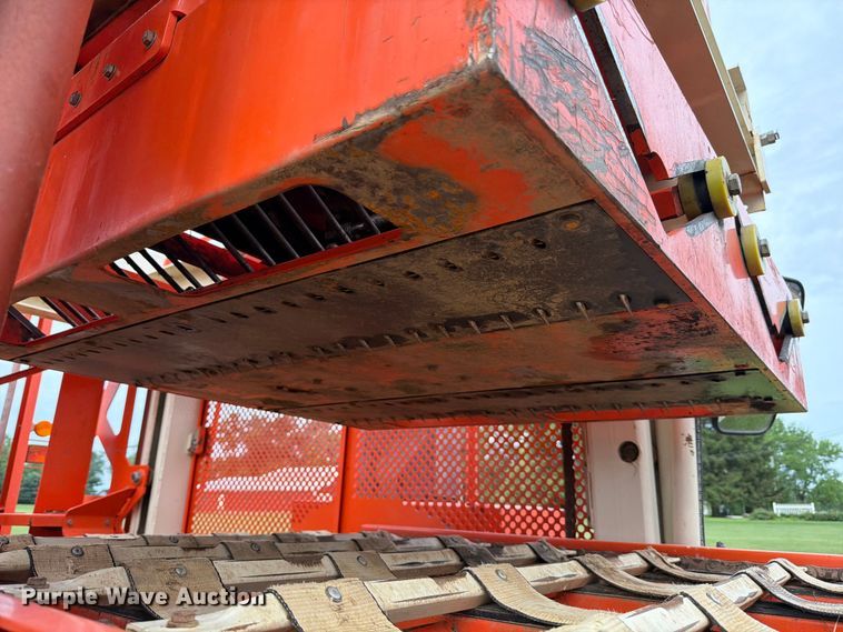 image for item FB8171 2013 Trebro AutoStack II sod harvester