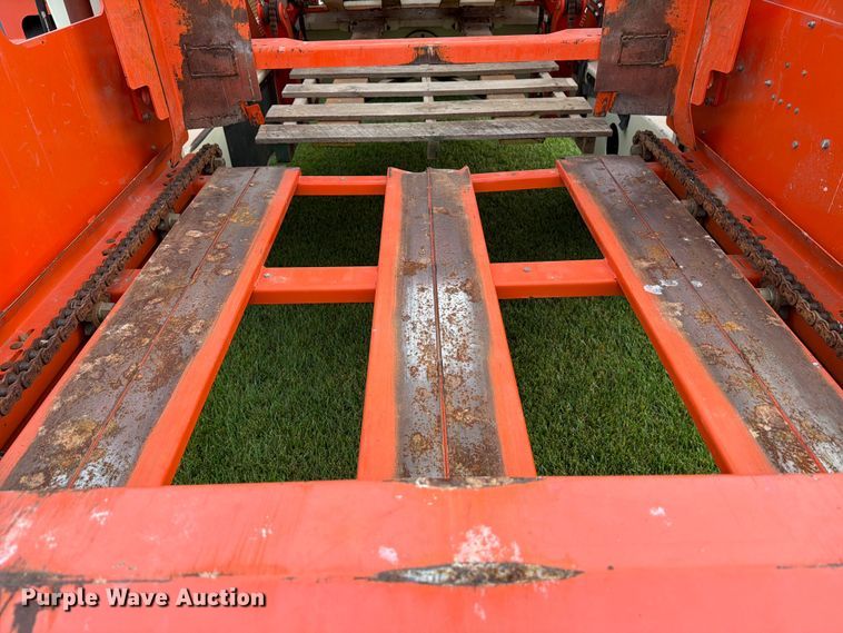 image for item FB8171 2013 Trebro AutoStack II sod harvester