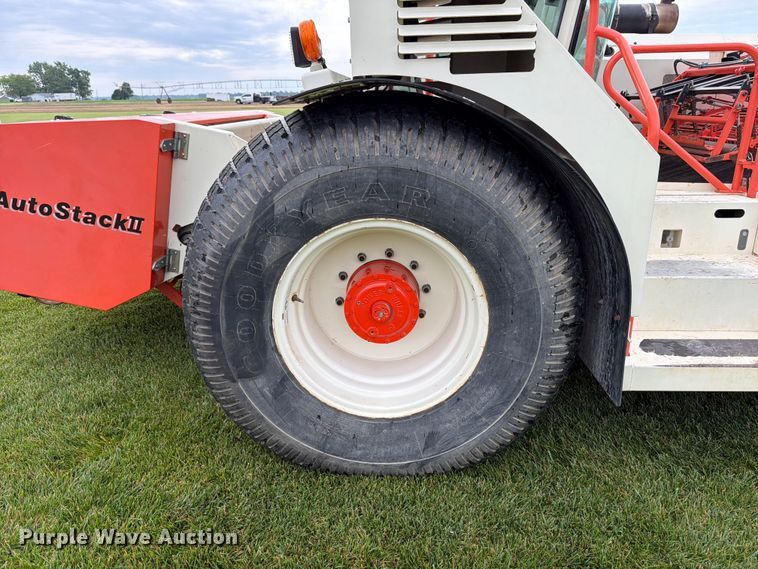 image for item FB8171 2013 Trebro AutoStack II sod harvester