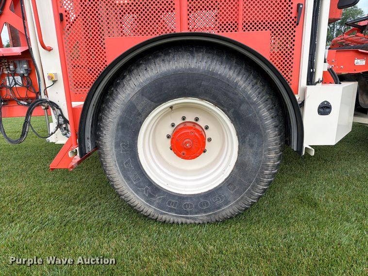 image for item FB8171 2013 Trebro AutoStack II sod harvester