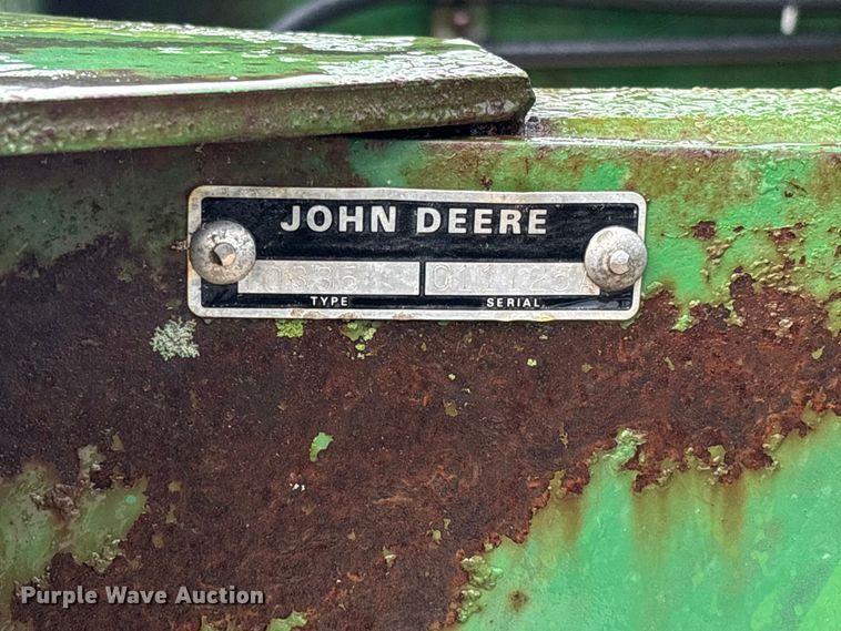 image for item FC1640 John Deere 335 tandem disk