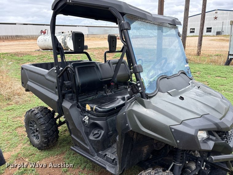 image for item FC2375 2025 Honda SXS700M  utility vehicle