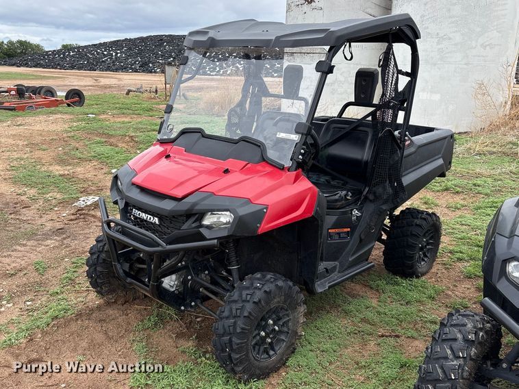 image for item FC2376 2025 Honda SXS700M utility vehicle