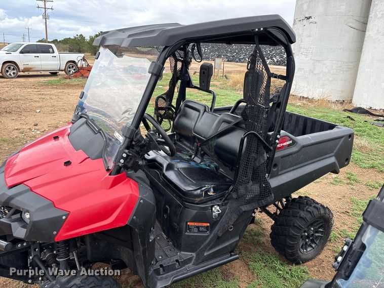image for item FC2376 2025 Honda SXS700M utility vehicle