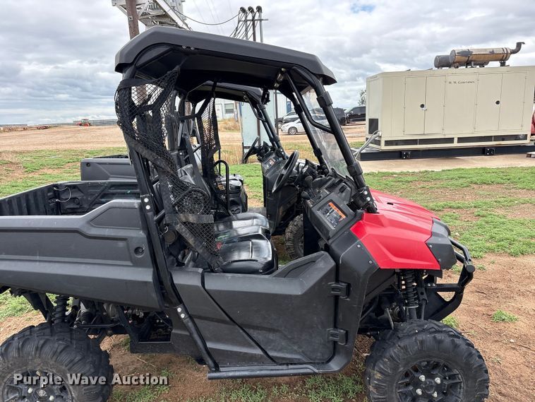 image for item FC2376 2025 Honda SXS700M utility vehicle