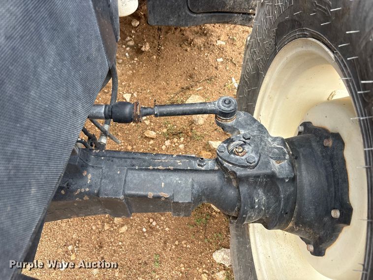 image for item FC2377 2018 New Holland Powerstar 90 MFWD tractor