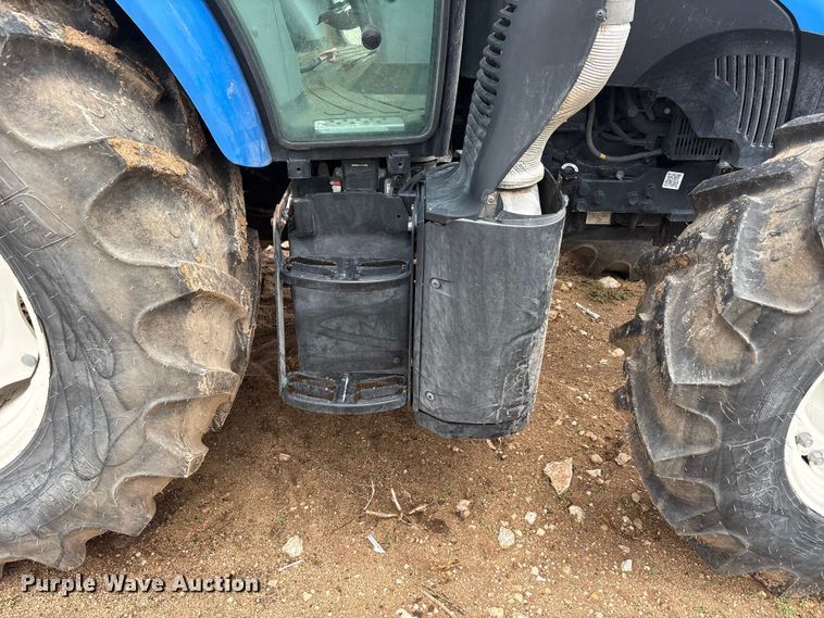 image for item FC2377 2018 New Holland Powerstar 90 MFWD tractor