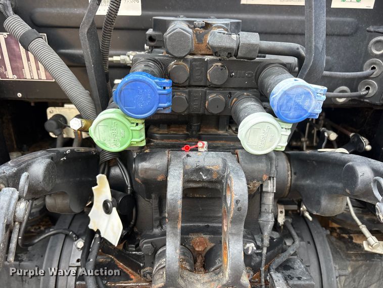 image for item FC2377 2018 New Holland Powerstar 90 MFWD tractor