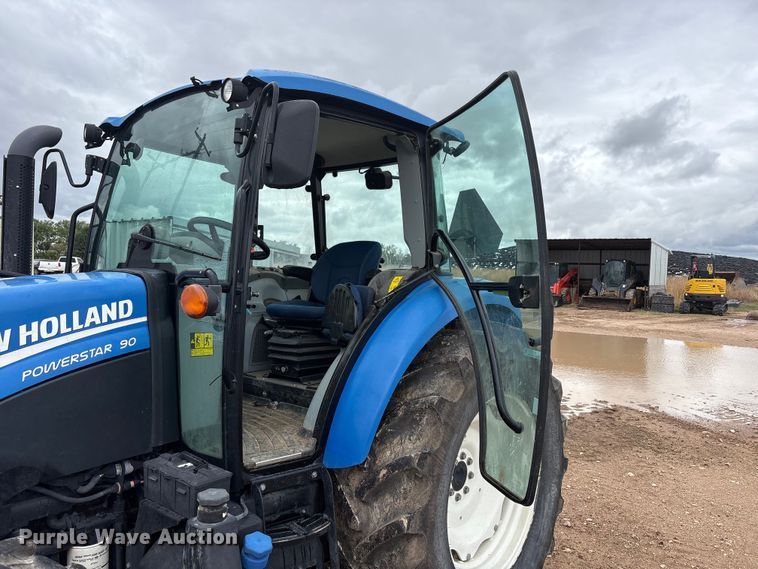 image for item FC2377 2018 New Holland Powerstar 90 MFWD tractor