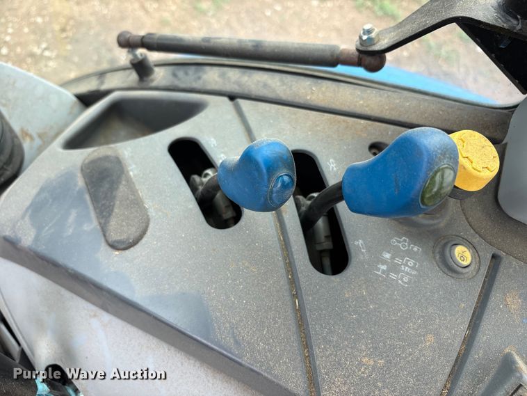 image for item FC2377 2018 New Holland Powerstar 90 MFWD tractor