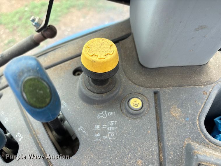 image for item FC2377 2018 New Holland Powerstar 90 MFWD tractor