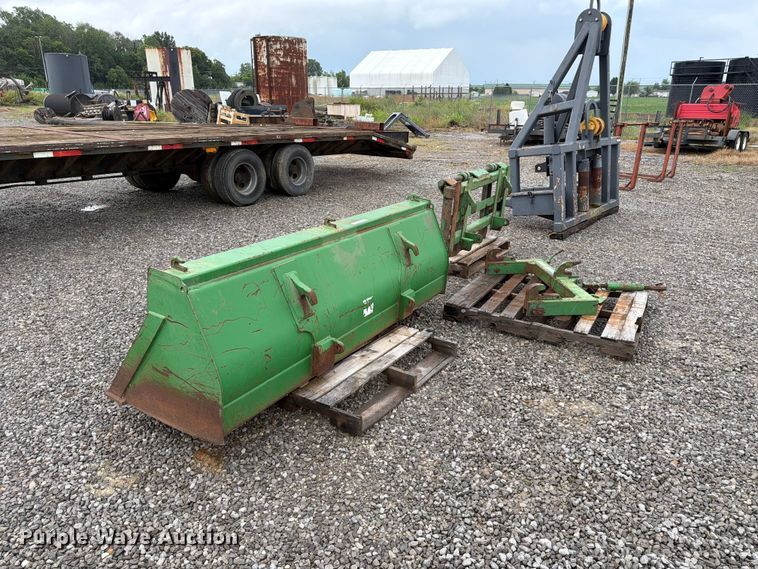image for item FC3191 Tractor attachments