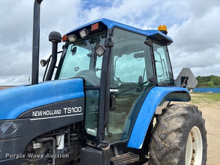 image for item FC5927 2001 New Holland TS100 tractor