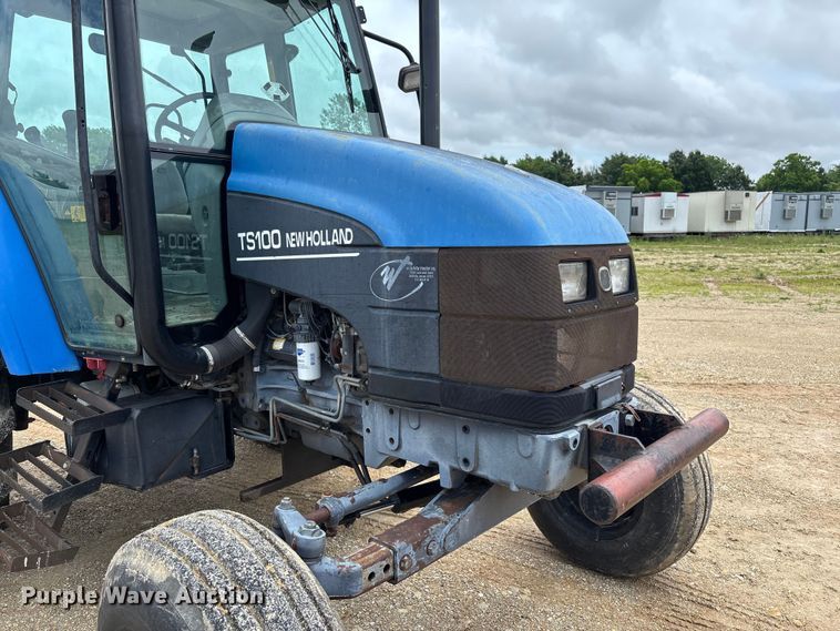 image for item FC5927 2001 New Holland TS100 tractor