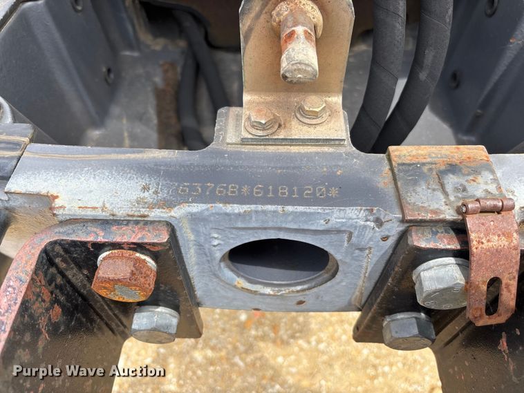 image for item FC5927 2001 New Holland TS100 tractor