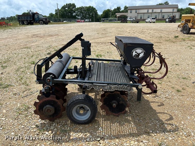image for item FC5933 Plotmaster PEI-402HS plot seeder