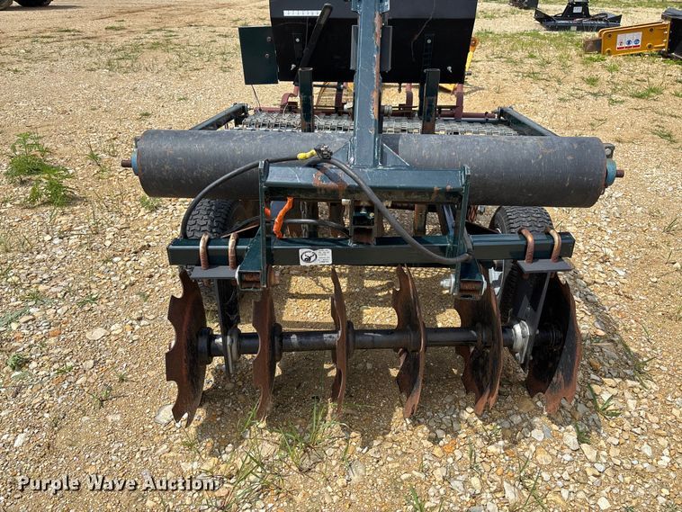 image for item FC5933 Plotmaster PEI-402HS plot seeder