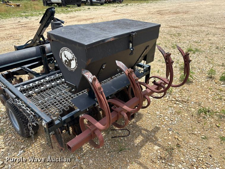 image for item FC5933 Plotmaster PEI-402HS plot seeder