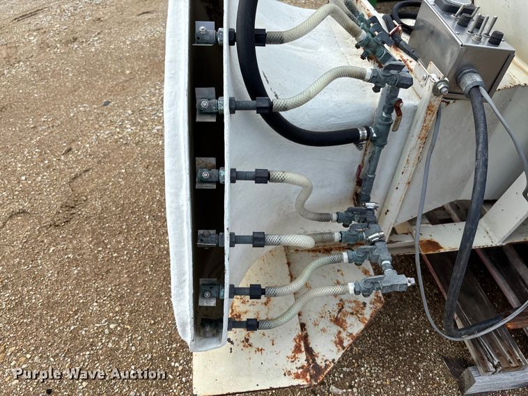 image for item FI1668 Agtec sprayer