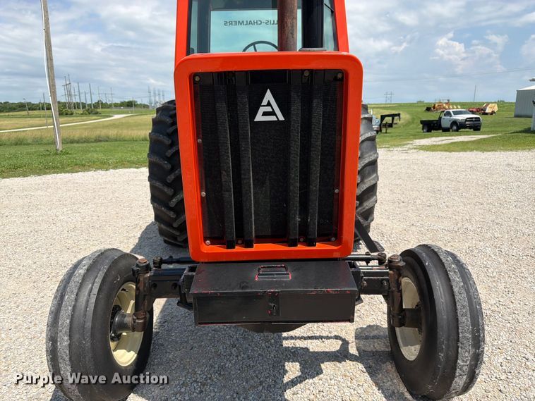 image for item FK3032 1983 Allis-Chalmers 6080 tractor