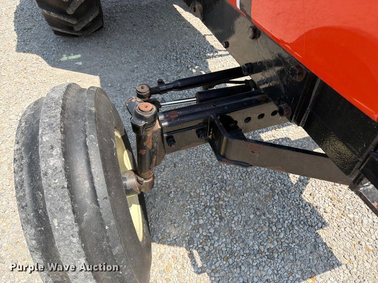 image for item FK3032 1983 Allis-Chalmers 6080 tractor