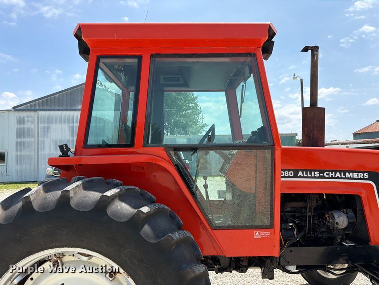 image for item FK3032 1983 Allis-Chalmers 6080 tractor