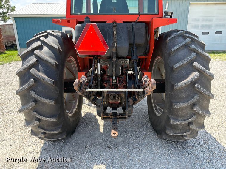 image for item FK3032 1983 Allis-Chalmers 6080 tractor