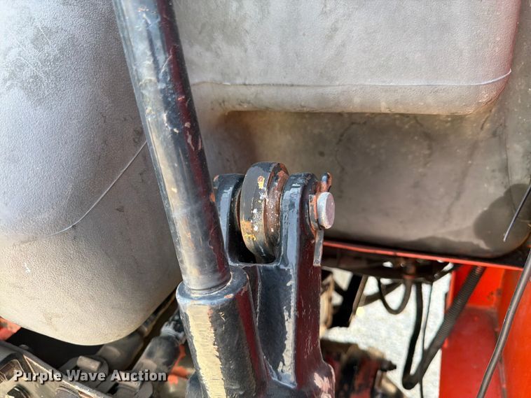 image for item FK3032 1983 Allis-Chalmers 6080 tractor