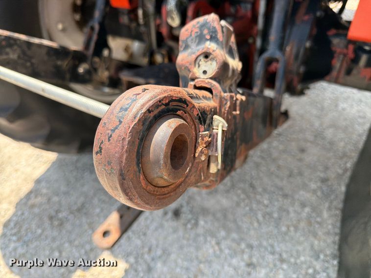image for item FK3032 1983 Allis-Chalmers 6080 tractor