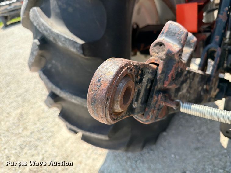 image for item FK3032 1983 Allis-Chalmers 6080 tractor