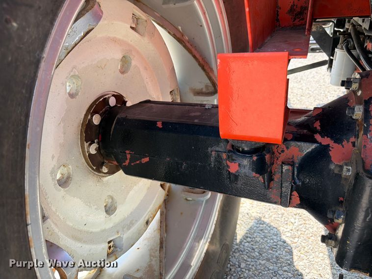 image for item FK3032 1983 Allis-Chalmers 6080 tractor