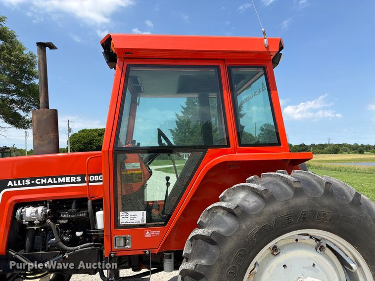 image for item FK3032 1983 Allis-Chalmers 6080 tractor